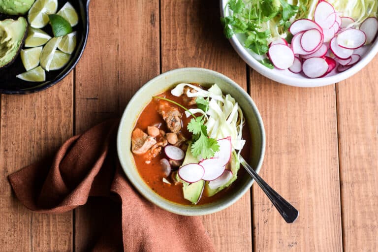 Mexicansk pozole rojo