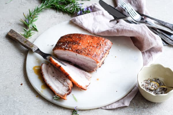ribroast - svinebryst med sprød svær, lavet i airfryer
